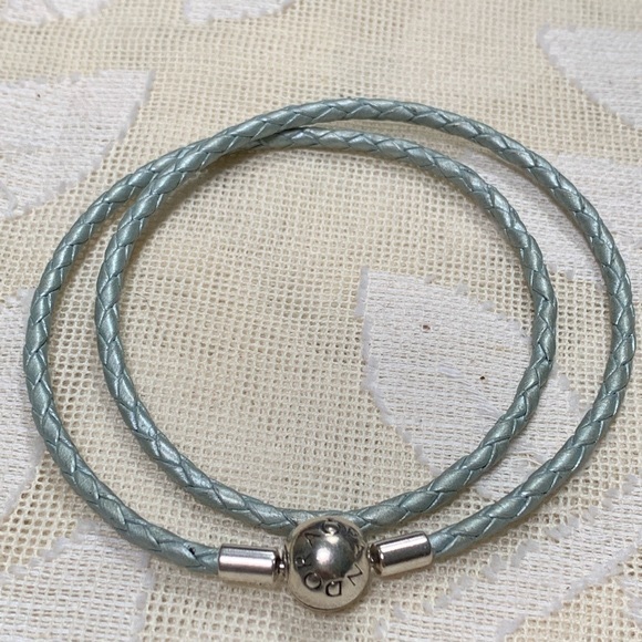 Pandora Light Green Double Leather - Picture 1 of 6